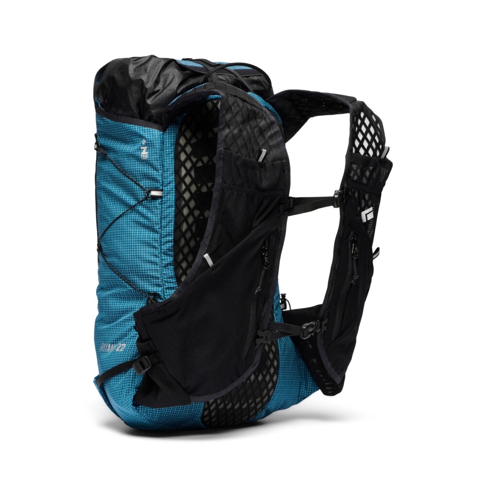 블랙다이아몬드,디스턴스 22