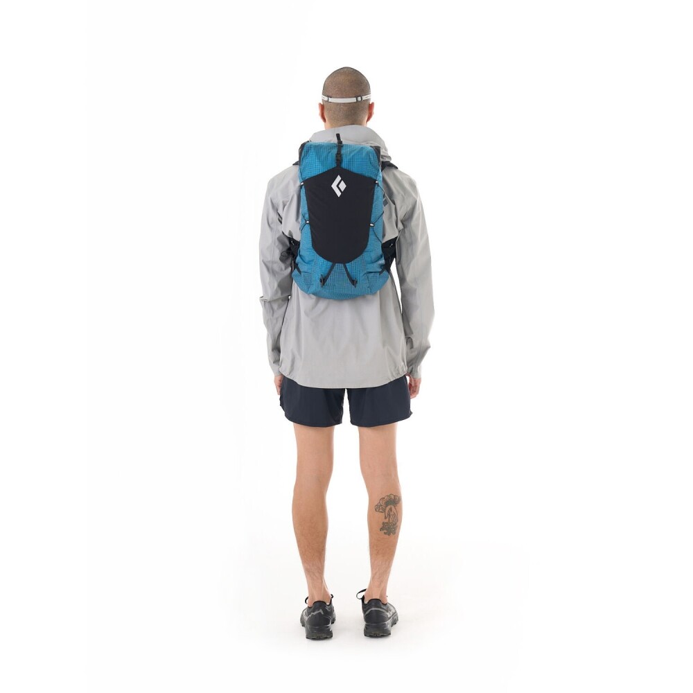 블랙다이아몬드,디스턴스 22